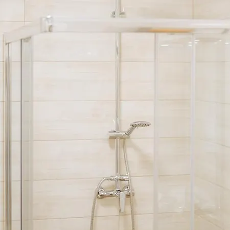 Elina 凯斯特海伊